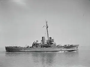 World War Prints: The Royal Navy during the Second World War HMS WALNEY