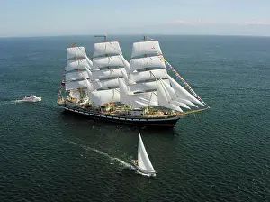 The Russian Dar Mlodziezy-class Pallada Tall ship sails into Victoria, British Columbia, Canada
