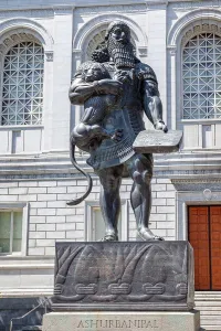 Francisco Prints: SAN FRANCISCO, CALIFORNIA, USA - AUGUST 5 : Statue of the Assyrian King Ashurbanipal in San Francisco