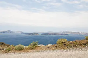 Traditionell Prints: Santorini Beautiful view on Santorini volcano