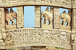 Skulptur Prints: Scenes showing jataka stories of Buddha North gateway of stupa 1 Inner view