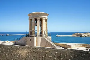 Architektur Prints: Siege Bell War Memorial in Valletta