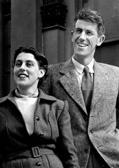 Climber Prints: Sir Edmund Hillary - With Wife & Family (Not Mother & Father or Sister)