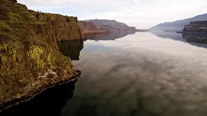 Geological Prints: The sky is clearing at Horsethief Butte on the Columbia River