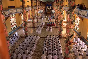 People Worldwide Prints: SO. VIETNAM, TAY NINH, CAODAI GREAT TEMPLE, CEREMONY