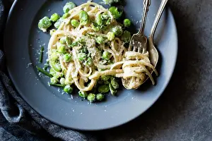 Pasta Prints: Spring vegetable pasta