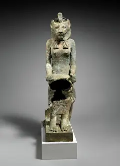 Father Prints: Statue of Wadjet inscribed for Minirdis