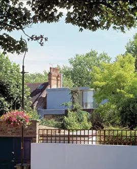 Barrier Prints: stealth house