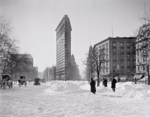1905 Prints: Street Scene with Flatiron Building in Background after Snow Storm