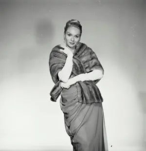 Hair Bun Prints: Studio portrait of young woman