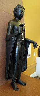 Copper Prints: The Sultanganj Buddha. This statue was cast from copper during the Gupta period (320-650 AD) in Bihar; north India