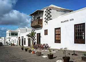 Exterior Photograph Prints: Sunday market and old town of Teguise