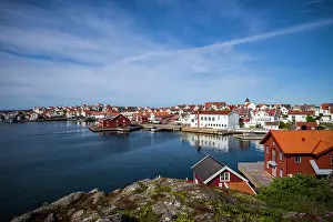 Townscape Prints: Sweden, Bohuslan, Tjorn Island, Kladesholmen, a view of the village and harbor