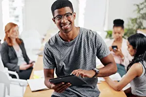 Notes Prints: Tablet, man and notes in meeting