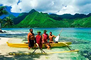 Natives Prints: Tahitian family with their outrigger canoe at Opunohu in Moorea