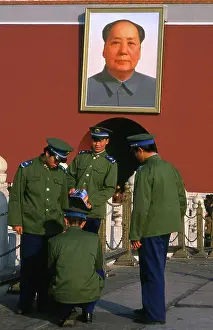Ming Prints: The Tiananmen, Tian'anmen or Gate of Heavenly Peace was first built during the Ming Dynasty in 1420