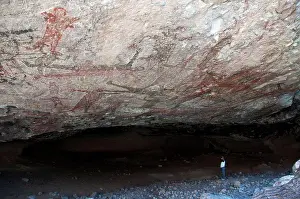 Visitor Prints: Tourist looking at San Borjitas cave paintings