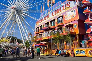 Circus Prints: Tourists at an amusement park, Orange County Fair