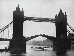 Aviation Prints: Tower Bridge opens for Unusual Visitor - The Sutherland passing under Tower Bridge