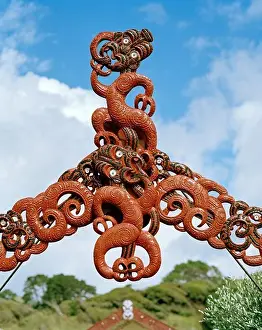 Carving Prints: Traditional Maori wood carvings at the entrance of Marae Papatea