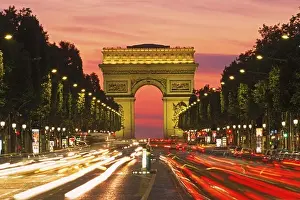 Autos Prints: Traffic on Champs Elysees with Arc de Triomphe in Paris at dusk