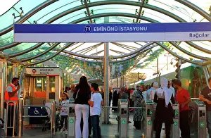 Tram Prints: Turkey, Istanbul (municipality of Fatih), quarter of Eminönü, trams station