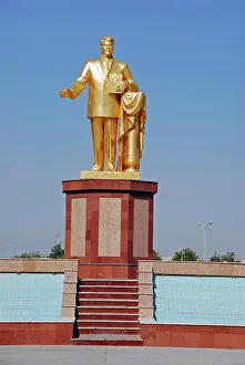 Solid Prints: Turkmenistan, Mary, a golden statue of deceased former president Saparmurat Niazov in Mary