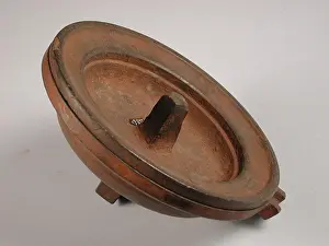 Crockery Prints: Two-piece round bronze mold for Porringer