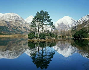 Wintertime Prints: UK - Scotland, Highland, Glen Etive, Mountain scenery in winter