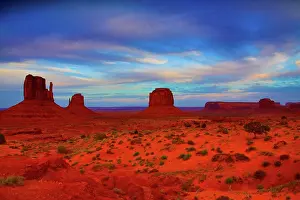 Arizona Prints: USA, Arizona, Monument Valley, Sunset over The Mittens