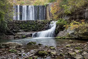 Cascade Prints: USA, Arkansas, Blanchard Springs, Waterfalls and cascades below Mirror Lake