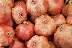 Market Stall Prints: USA, California, La Jolla Farmer's Market, Pomegranates