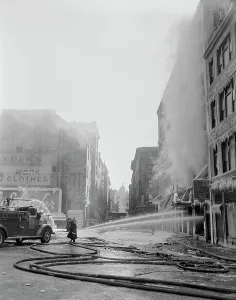 Boston Prints: USA, Massachusetts, Boston, Fire brigade in action