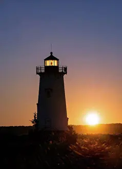 Shining Prints: USA, Massachusetts, Marthas Vineyard. Edgartown Lighthouse in Marthas Vineyard at sunrise
