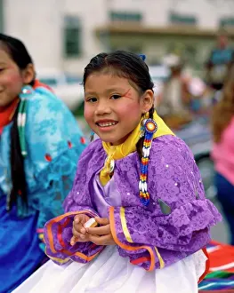 Geography Prints: USA, Olkahoma, Olkahoma City, Red Earth Festival / Navajo Indian Girl in Native Indian Costume