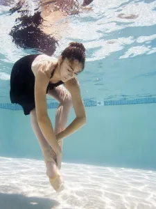 Utah Prints: USA, Utah, Orem, Female ballet dancer under water