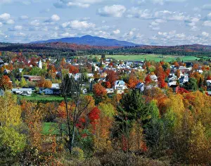Townscape Prints: USA, Vermont, Enosburg Falls, Autumn colors
