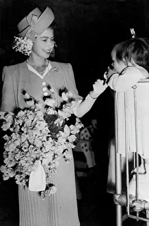 1947 Prints: Valerie Meets The Princess -- Princess Elizabeth visited the Queen Elizabeth Hospital for Children