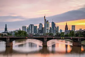 Architektur Prints: View at Frankfurt at Sunset Backlight Shot With View at the Skyline High-Rise Buildings From Banks