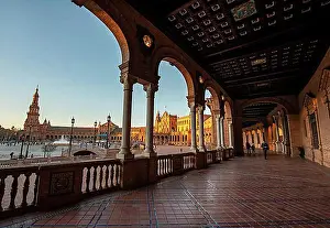 Atmospheric Light Prints: View from the gallery to the Plaza de Espana in the evening light
