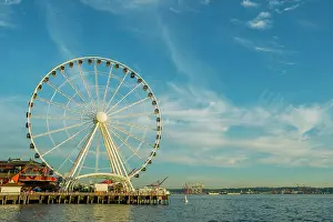 Puget Sound Prints: View from Seattle Waterfront Park of the Great Wheel (Ferris wheel) at Seattle's Pier 57
