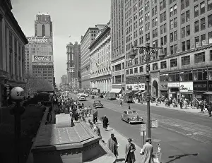 Streets Prints: Vintage photograph. Crowds of people walking down New York streets