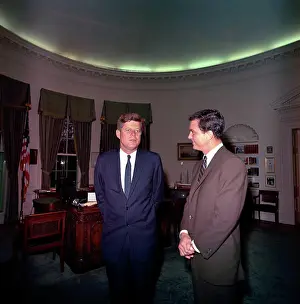 Oval Prints: Visit of actor Cliff Robertson