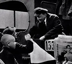 Revolution Prints: Vladimir Lenin on the Vsevobuch Parade on May 25