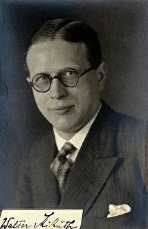 Walter Prints: Walter Kiküth. Photograph