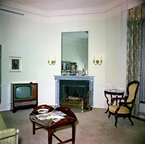 Lincoln Prints: White House Rooms: Lincoln Sitting Room