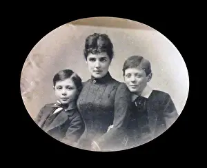 Children Prints: Winston Churchill (right) with his mother and brother in 1916