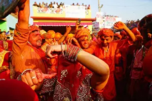 2016 Prints: Women dancing, Lathmar Holi festival