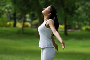 Individuality Prints: Young woman enjoying the outdoors