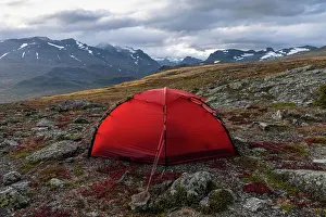 2021 Prints: Zelt in Berglandschaft, Sarek Nationalpark